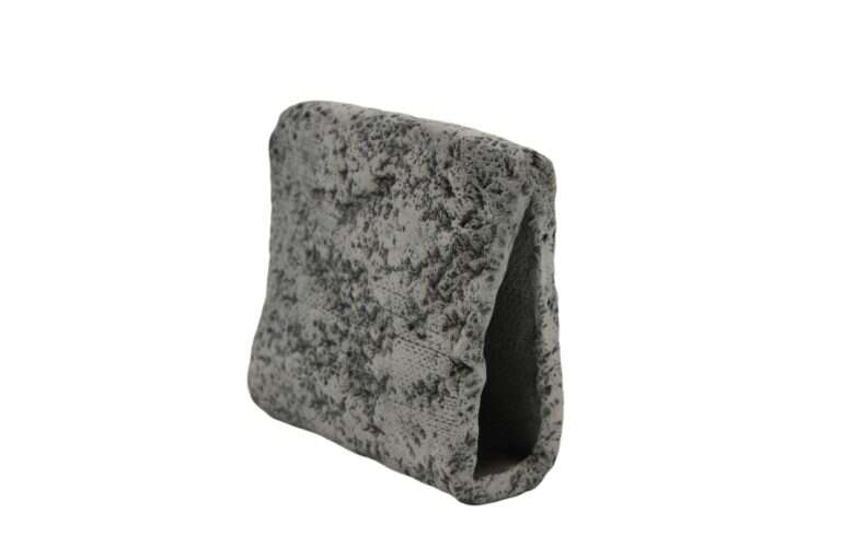 Calvus caves Medium Grå