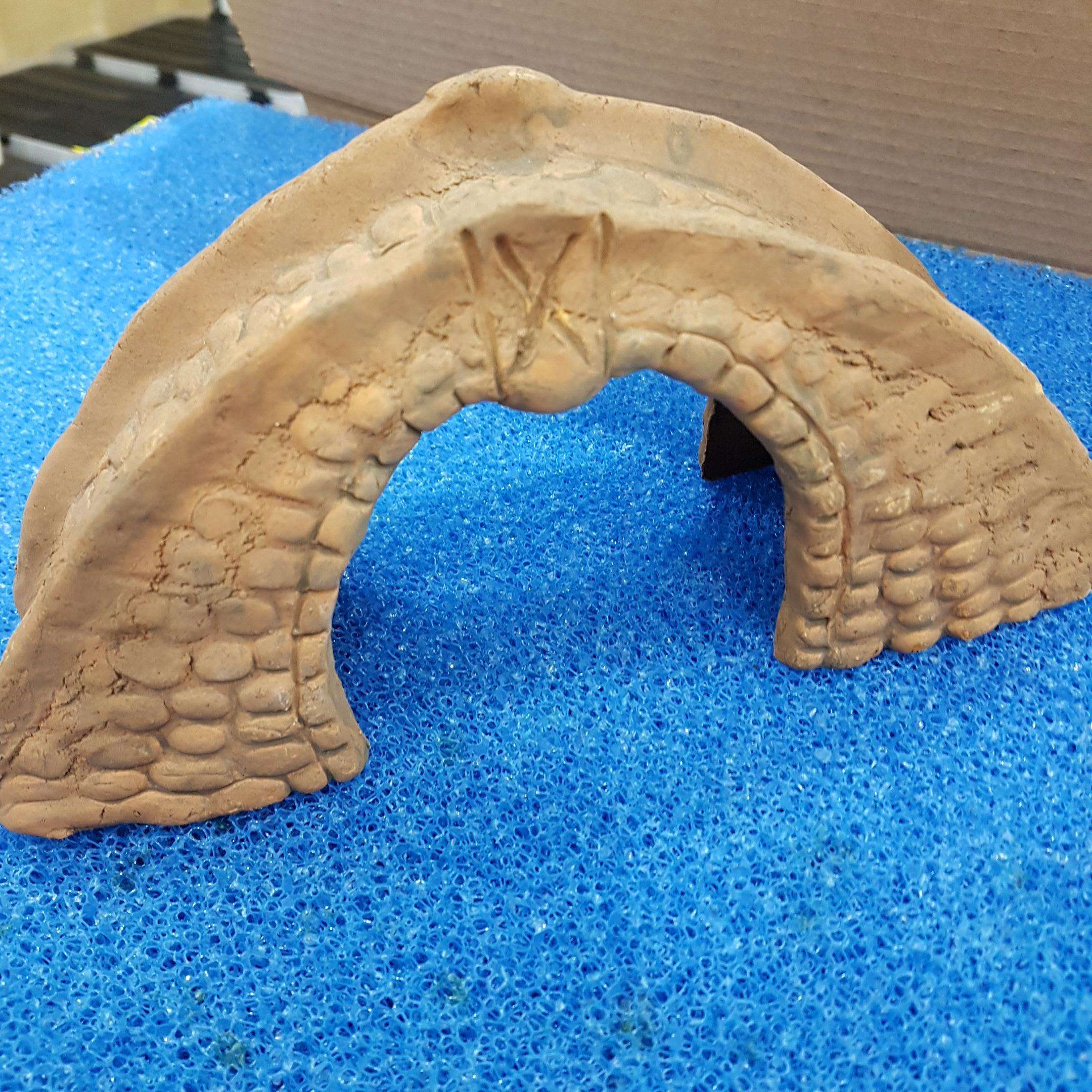 Dekorativ bro i keramikk Kera 6